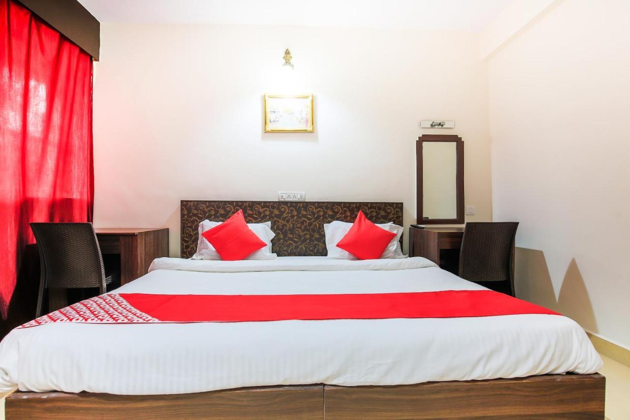 Oyo 18794 Hotel Colva Plaza エクステリア 写真