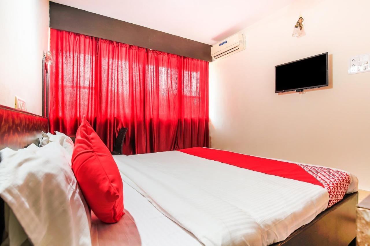 Oyo 18794 Hotel Colva Plaza エクステリア 写真