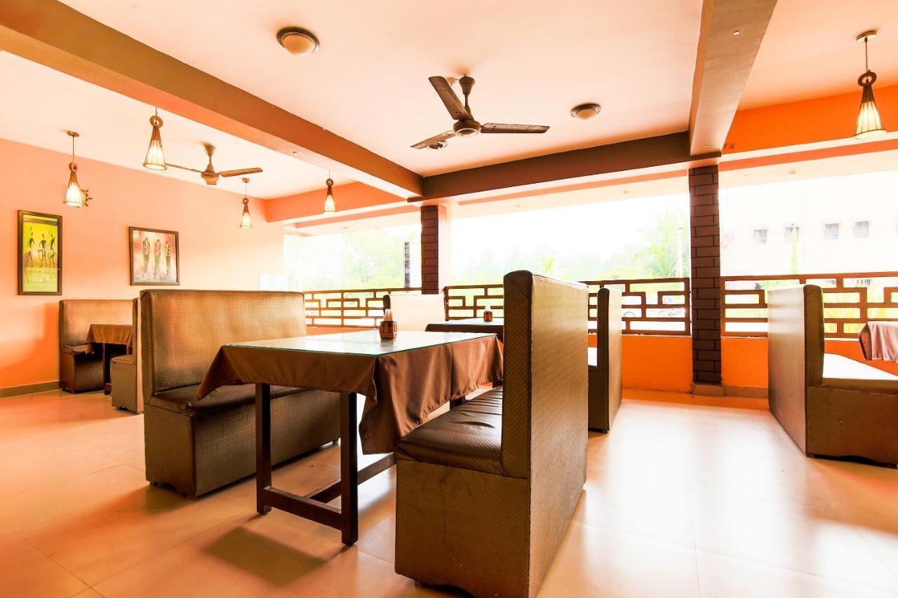 Oyo 18794 Hotel Colva Plaza エクステリア 写真
